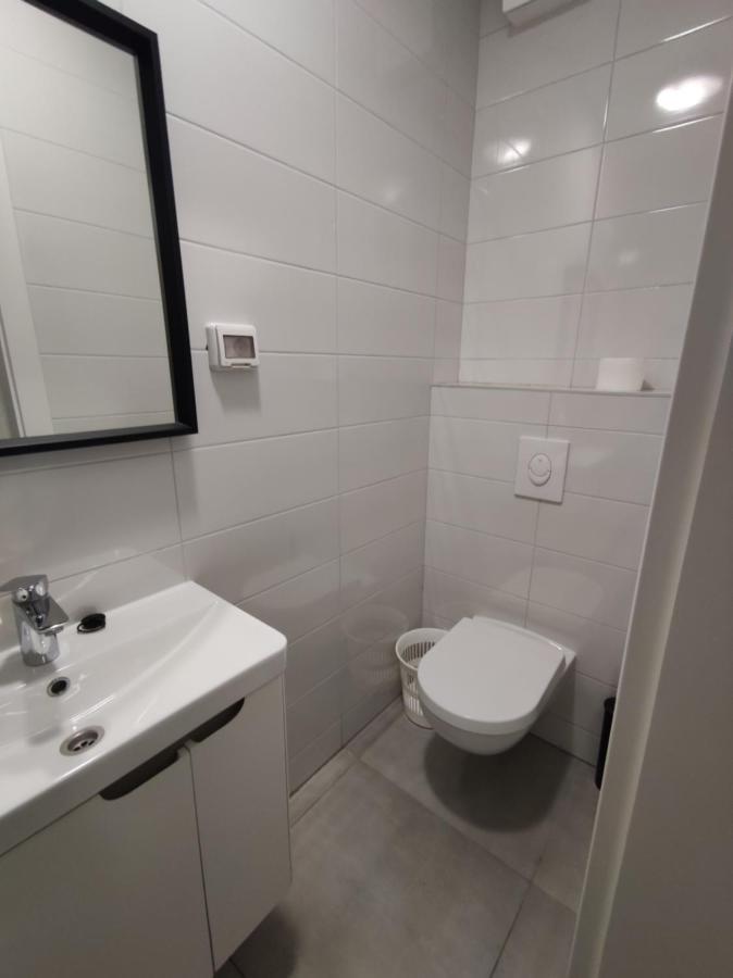 Subtub Hostel Makarska Esterno foto